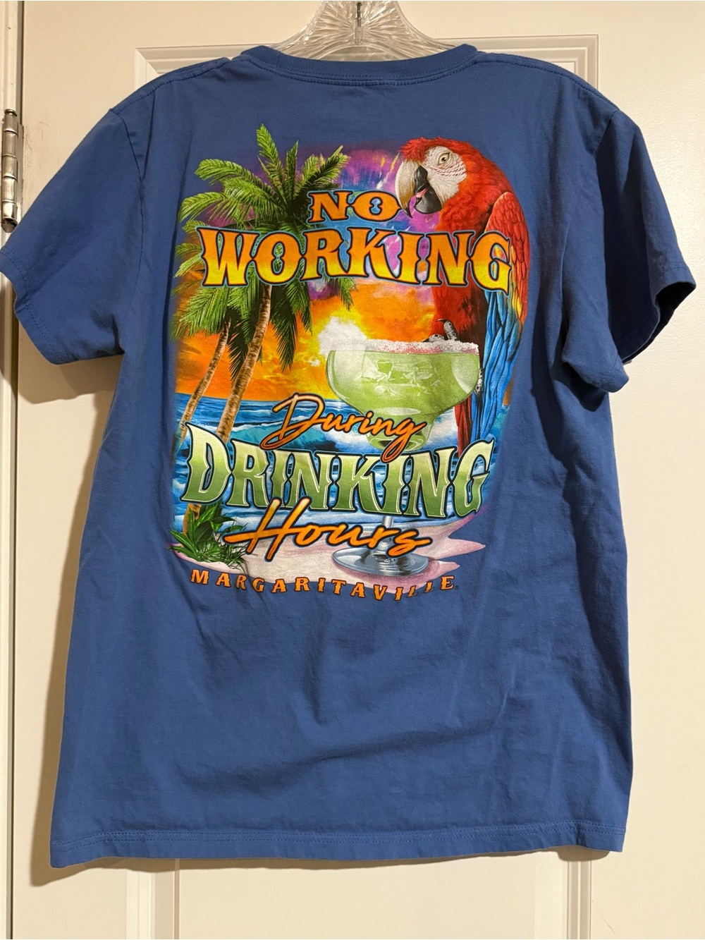 Margaritaville unisex men’s women’s M graphic t shirt- vibrant colors